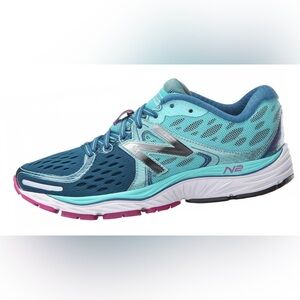 NWOT New Balance Women's Athletic Shoes in Teal and Magenta